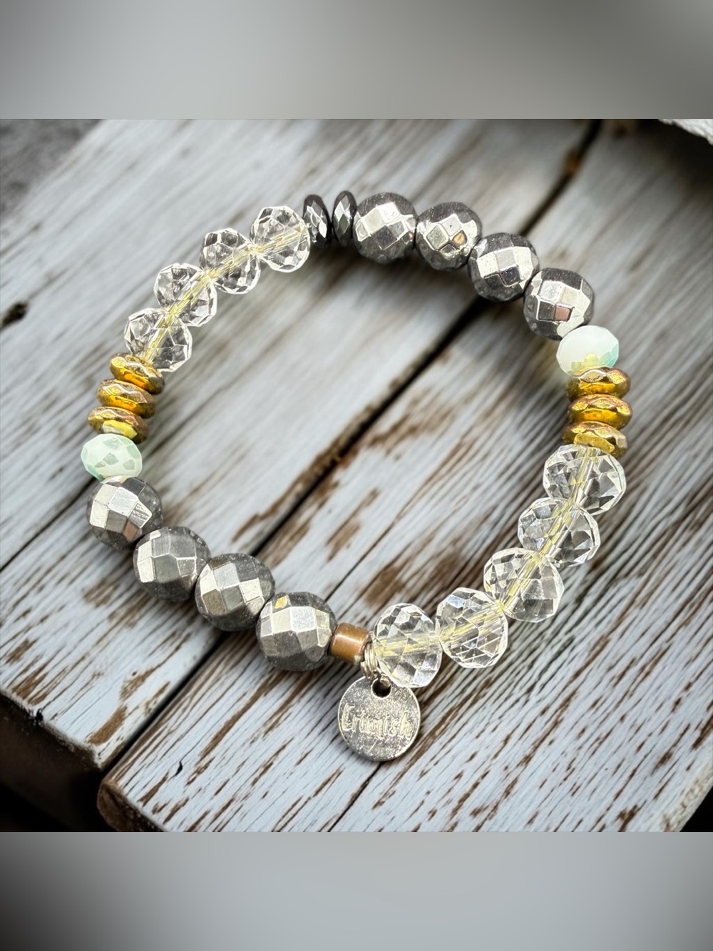 🏷️‼️5/$25🏷️‼️🩶ERIMISH🩶Clear Crystal & Silver Faceted Bead Stretch Bracelet/EUC